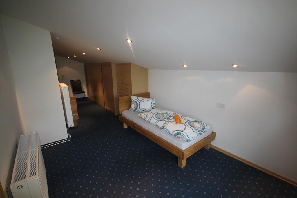 Alpenappartement Капрун Екстериор снимка